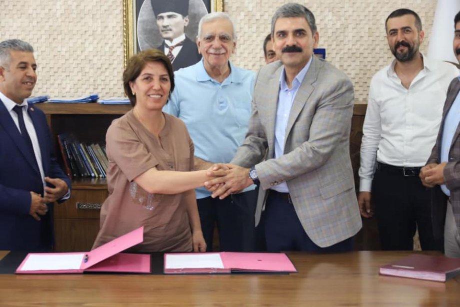 Mardin Büyükşehir Belediyesi ile Toplu İş Sözleşmesi İmzaladık