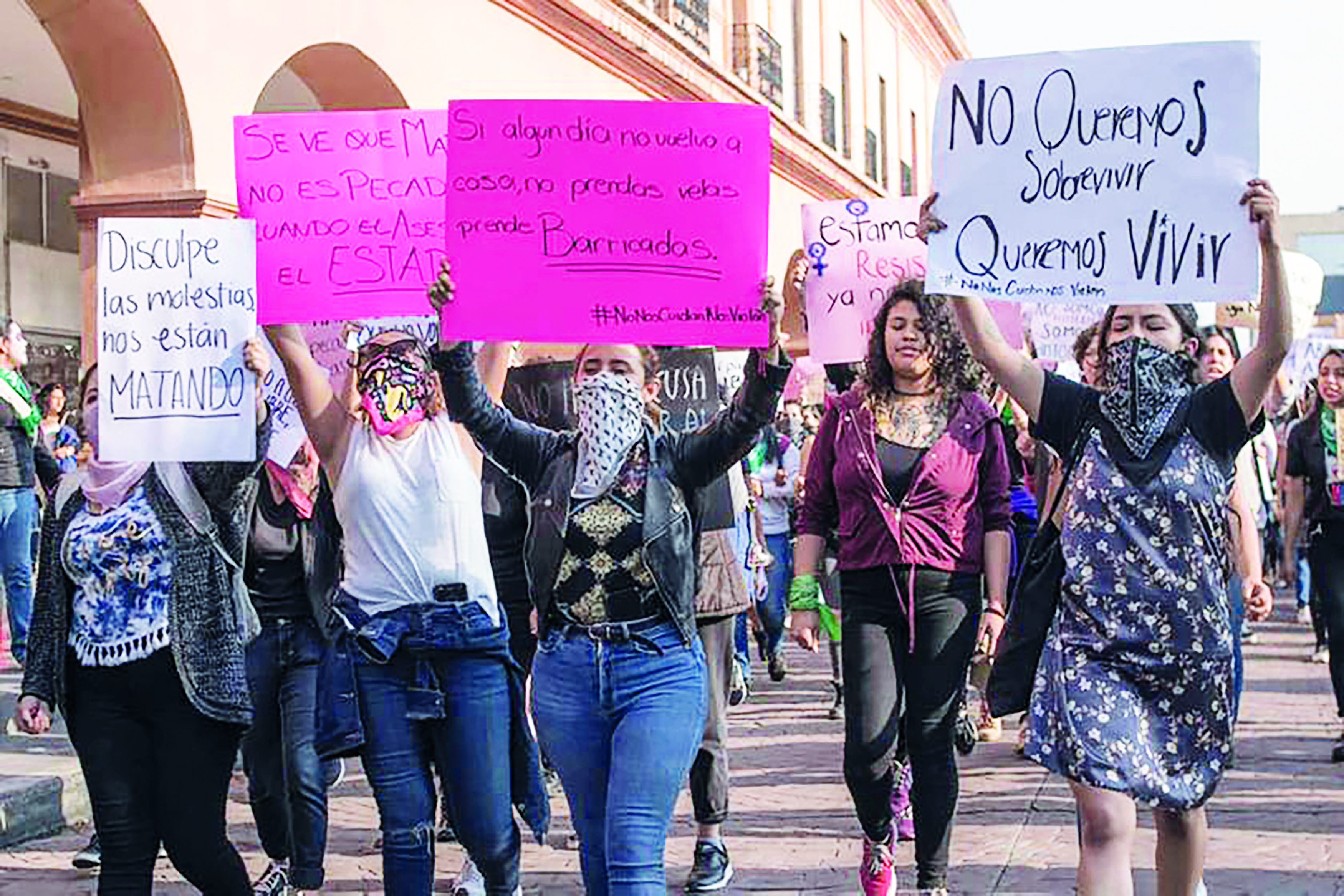 Meksika'da Kadınlar Polislerin Cinsel Saldırılarına Karşı Ayakta