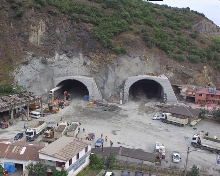 TRABZON DEĞİRMENDERE TÜNELİ