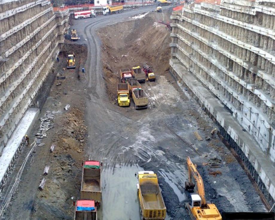 KADIKÖY-KARTAL METRO İSTASYONLARI DERİN KAZI VE DESTEK PROLERİ
