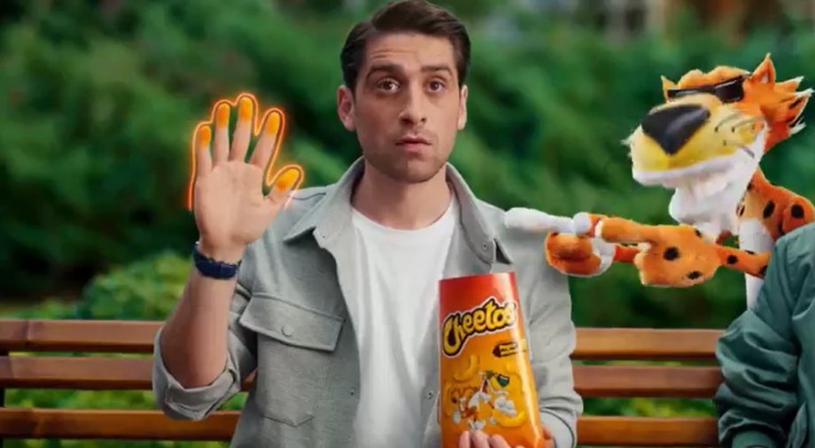 Bu İşte Cheetos’un Parmağı Var