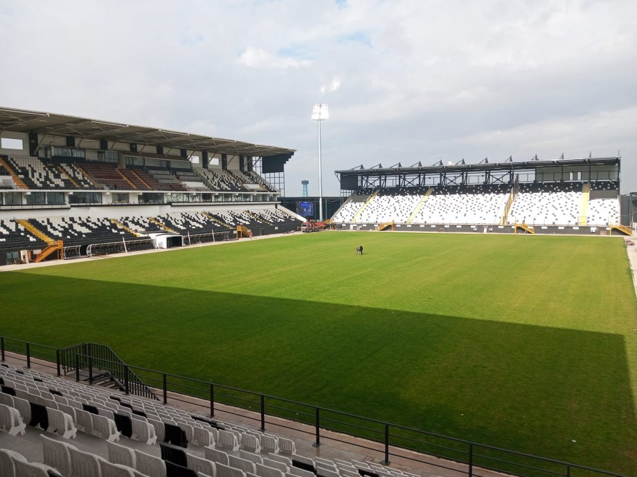 GENÇLİK VE SPOR BAKANLIĞI MANİSA 19  MAYIS STADYUMU YAPIM İŞİ